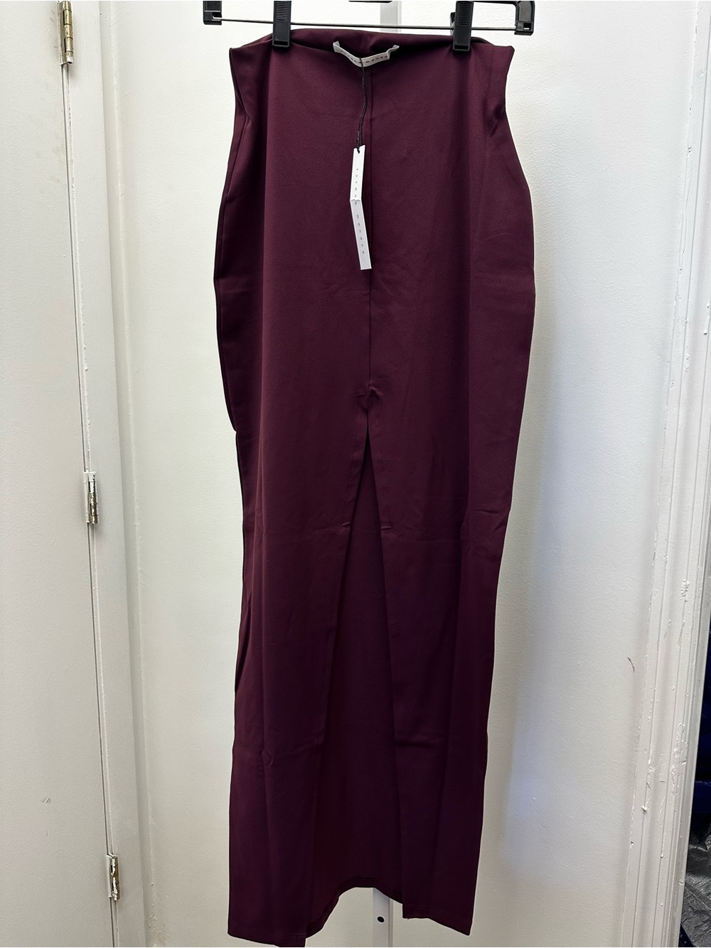 Susana Monaco Open Front Skirt in Malbec Size Small